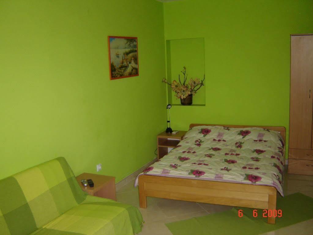 Studio Apartments Petkovic Teodo Esterno foto